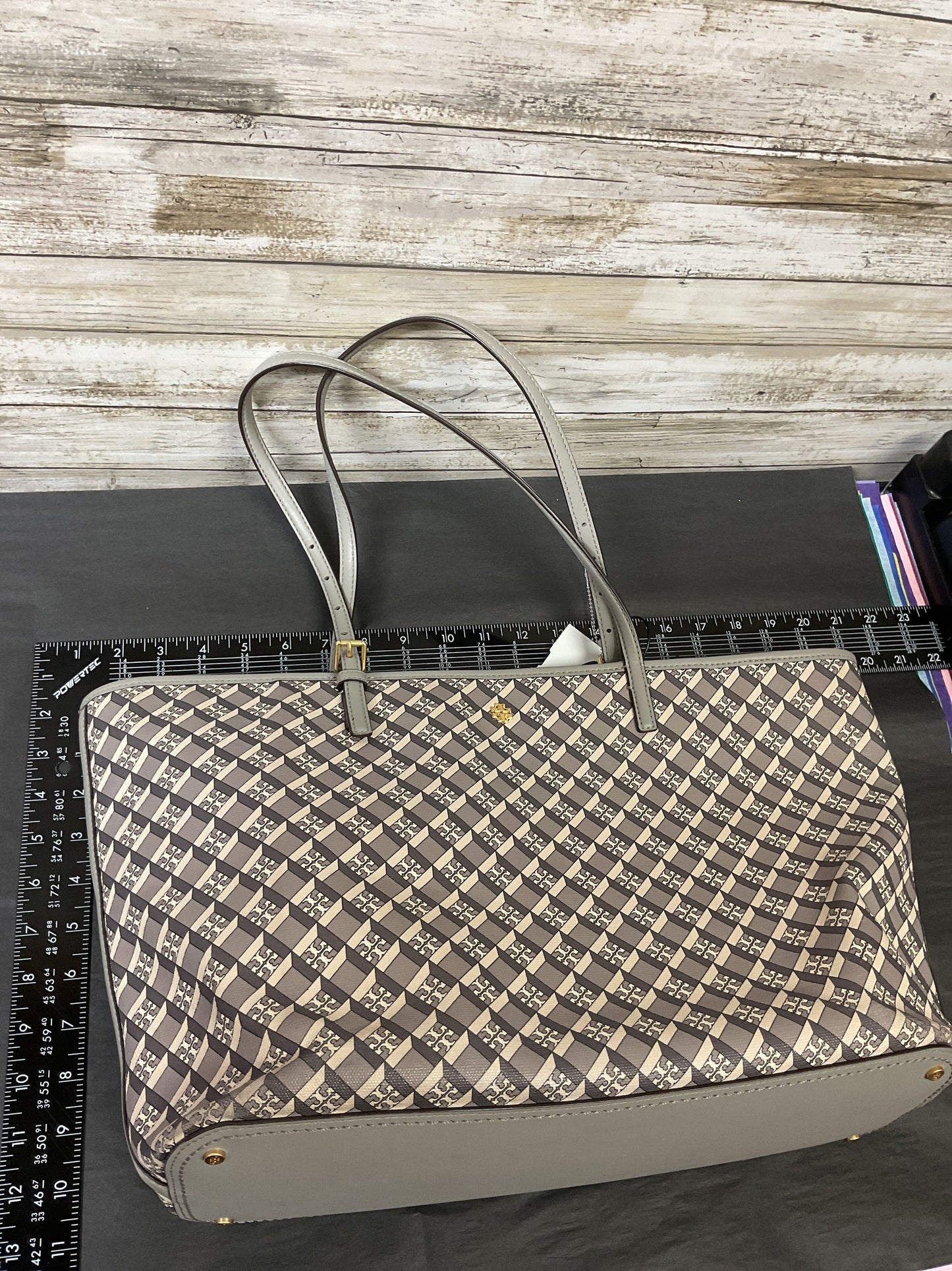 Handbag Designer By Tory Burch In Grey & White, Size:Large