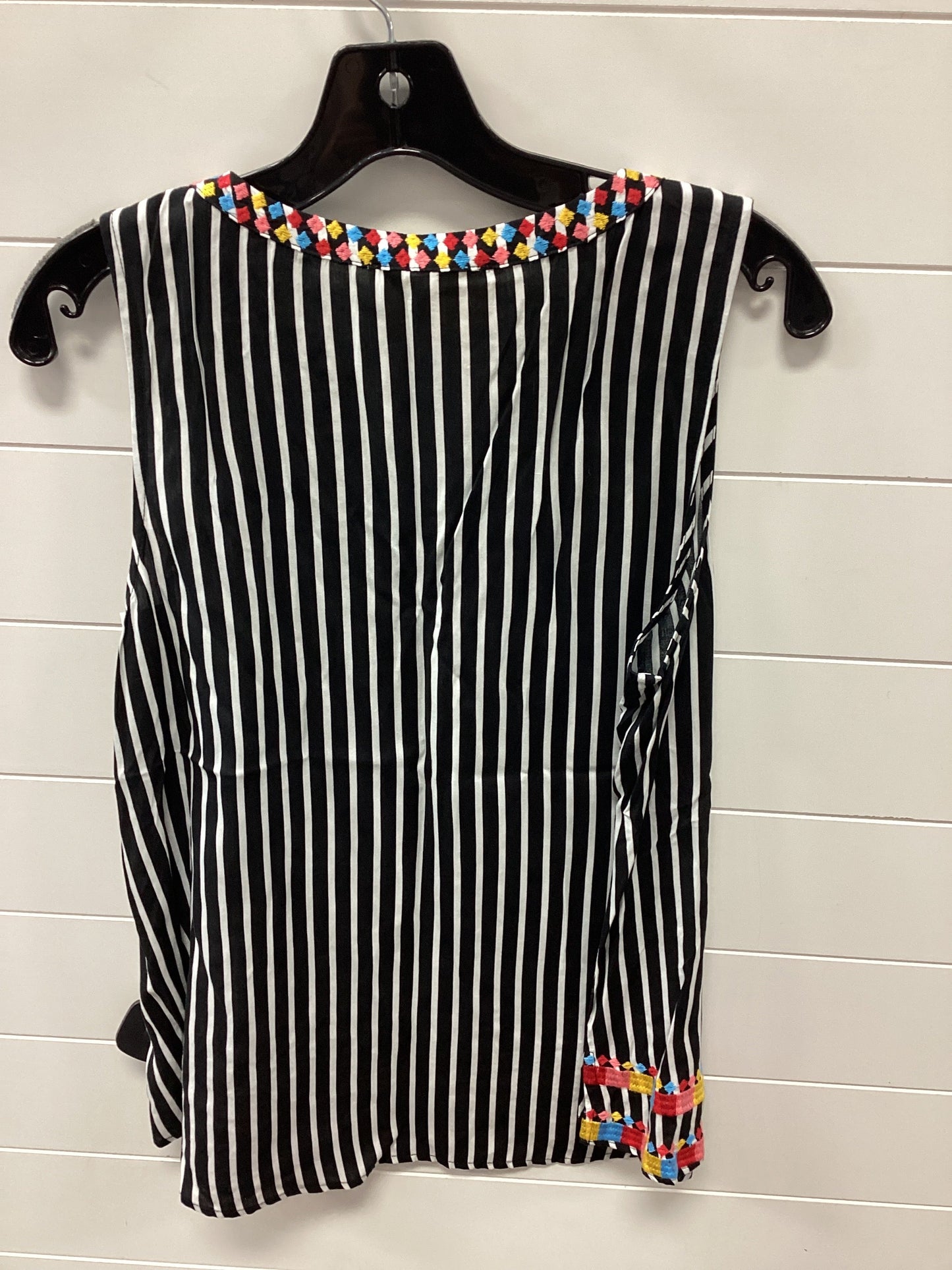 Top Sleeveless By Savanna Jane In Black & White, Size:M