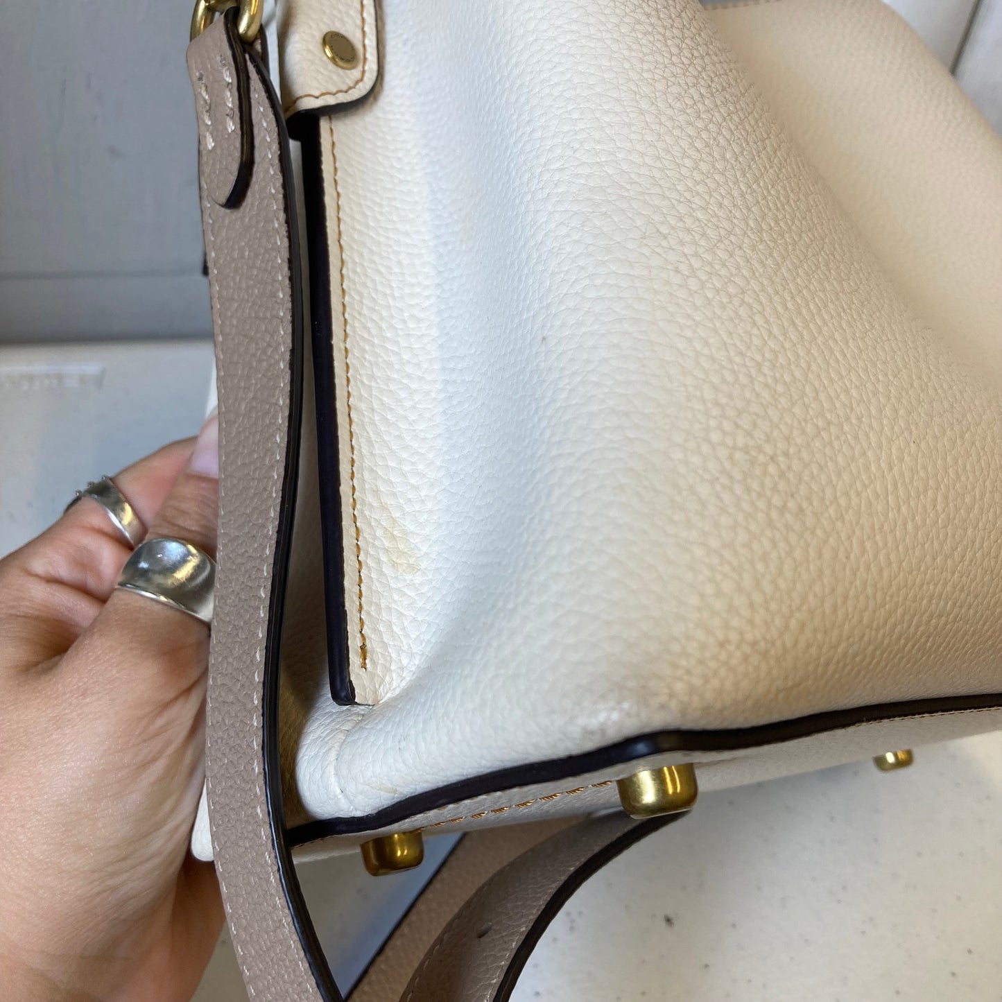 Handbag Designer By Coach In Beige, Size:Small