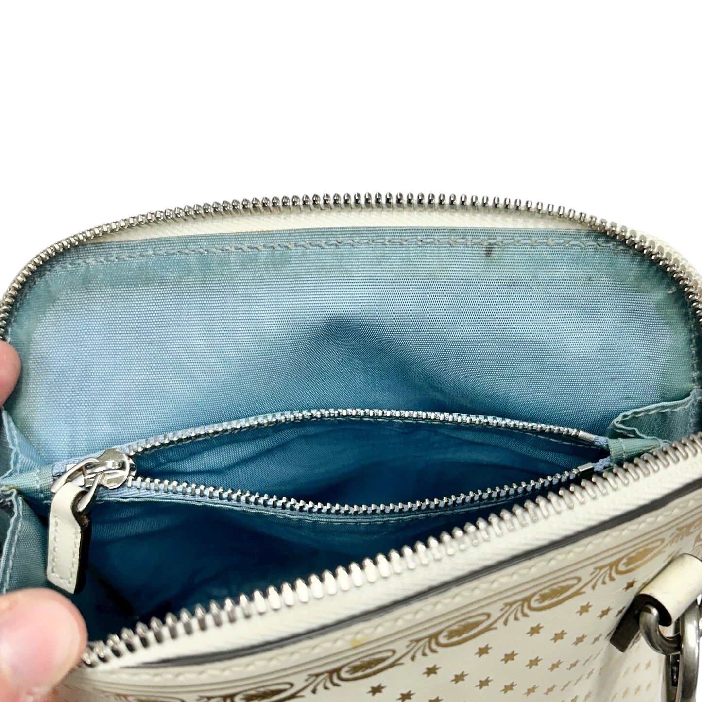 Crossbody Luxury Designer By Gucci, Size: Small