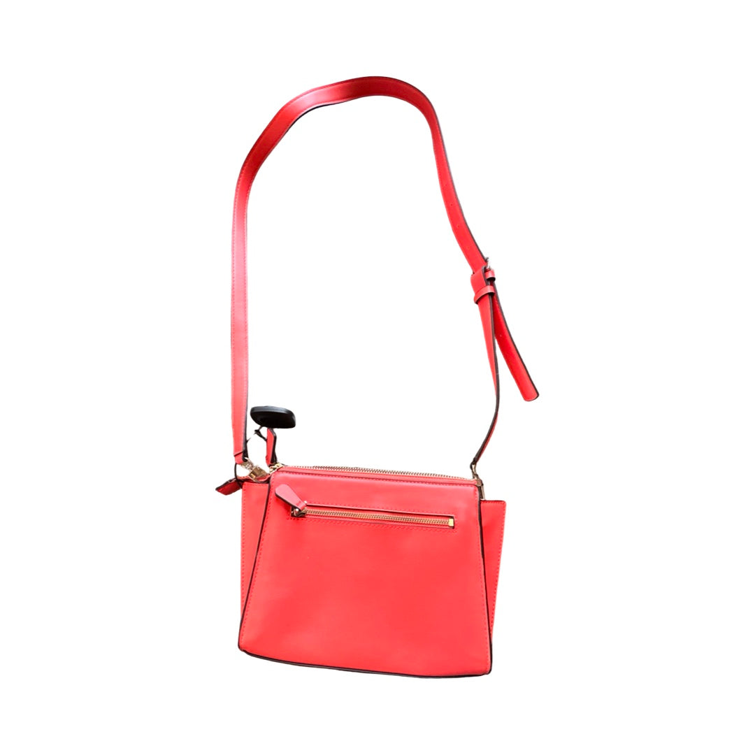 Handbag By Guess In Red, Size:Small