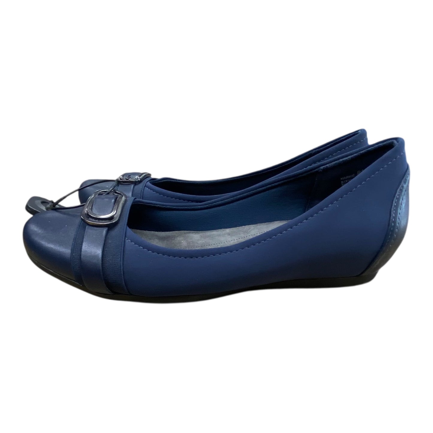 Shoes Flats By Bare Traps In Navy, Size:8.5