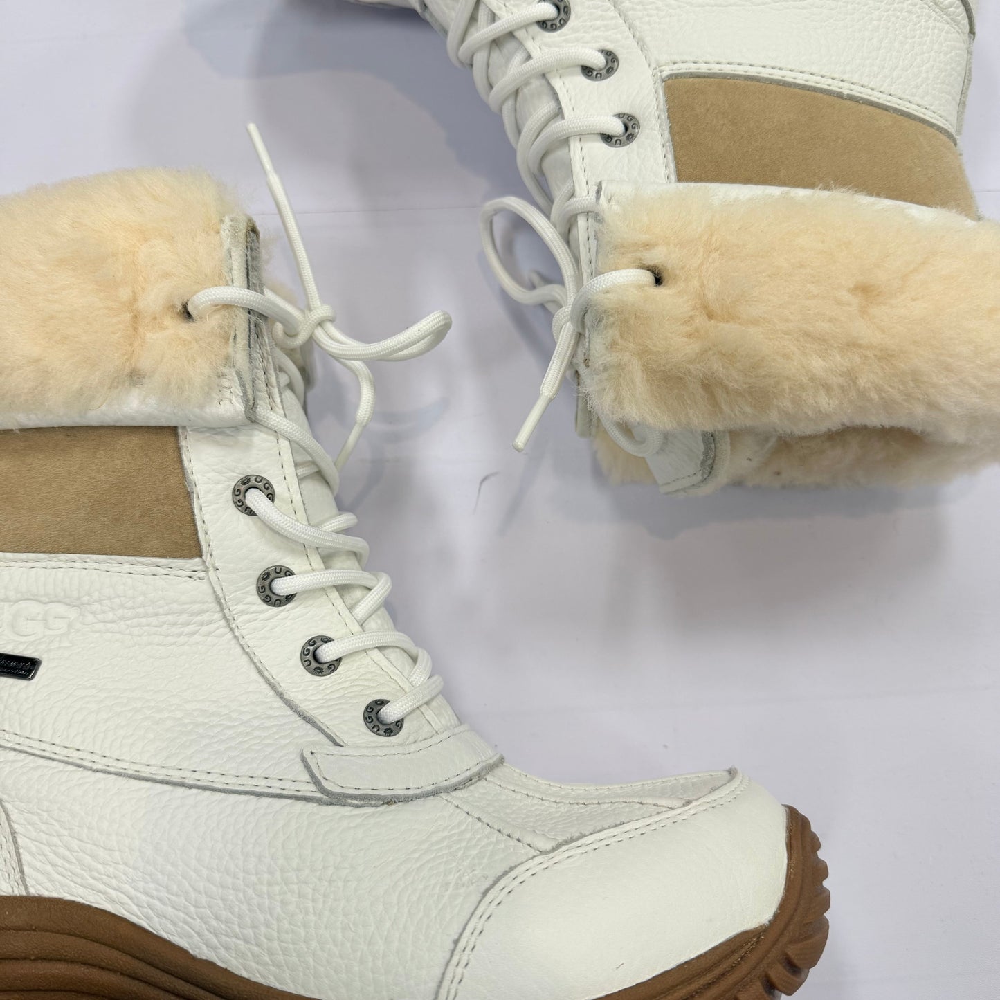 Boots Designer By Ugg In White, Size: 10