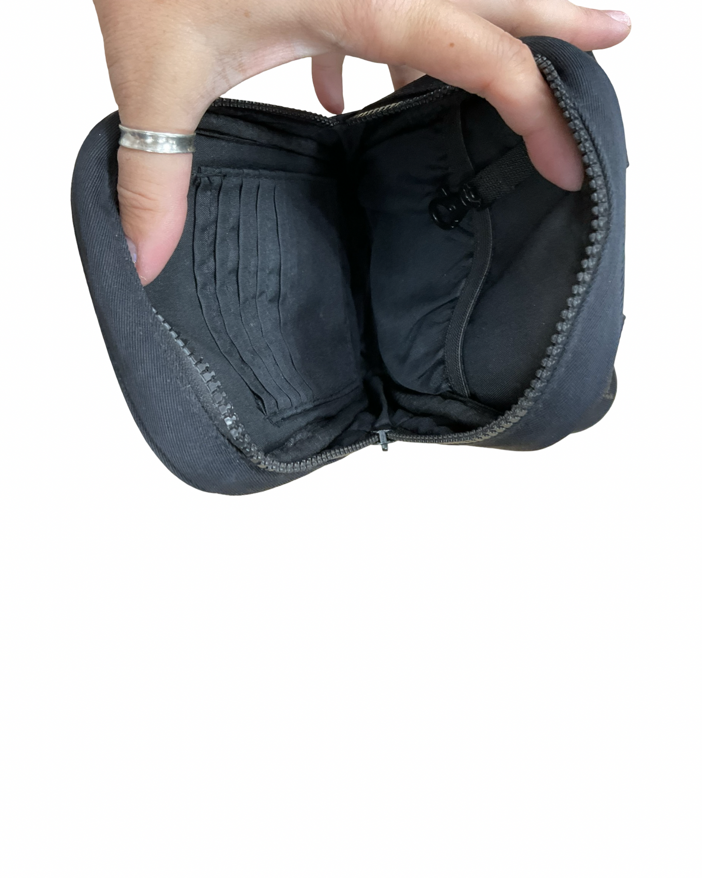Crossbody By Clothes Mentor In Black, Size:Medium