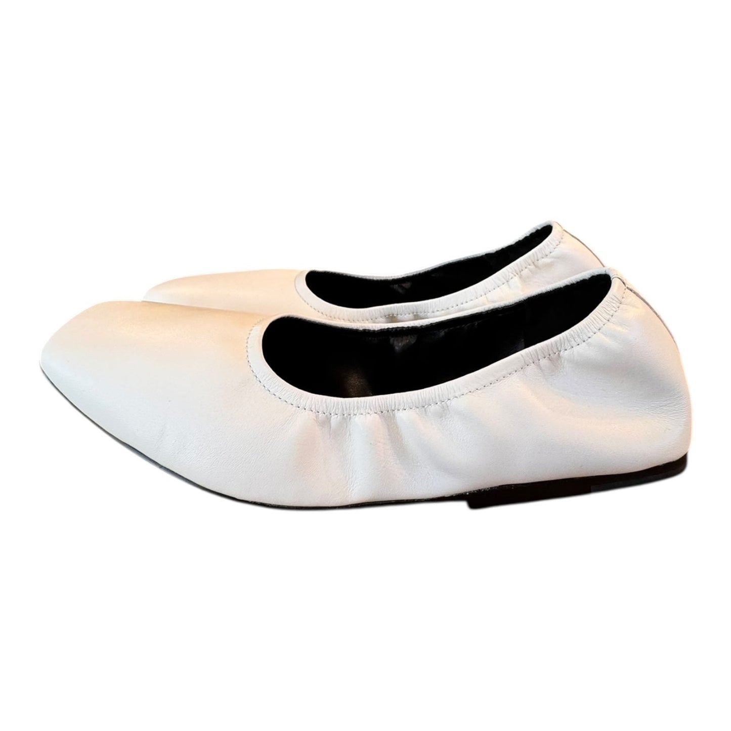 Shoes Flats By Dkny In White, Size:8.5
