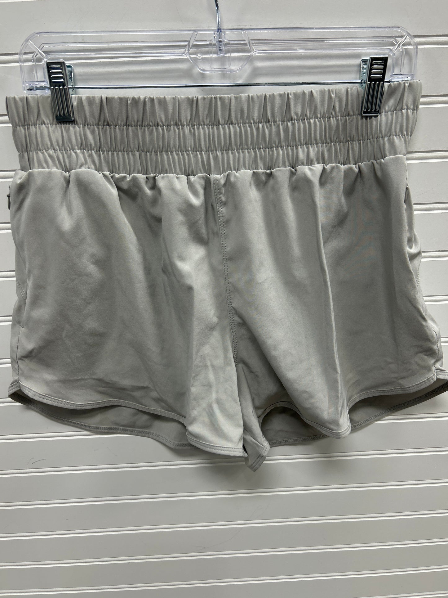 Athletic Shorts By Clothes Mentor In Grey, Size:L