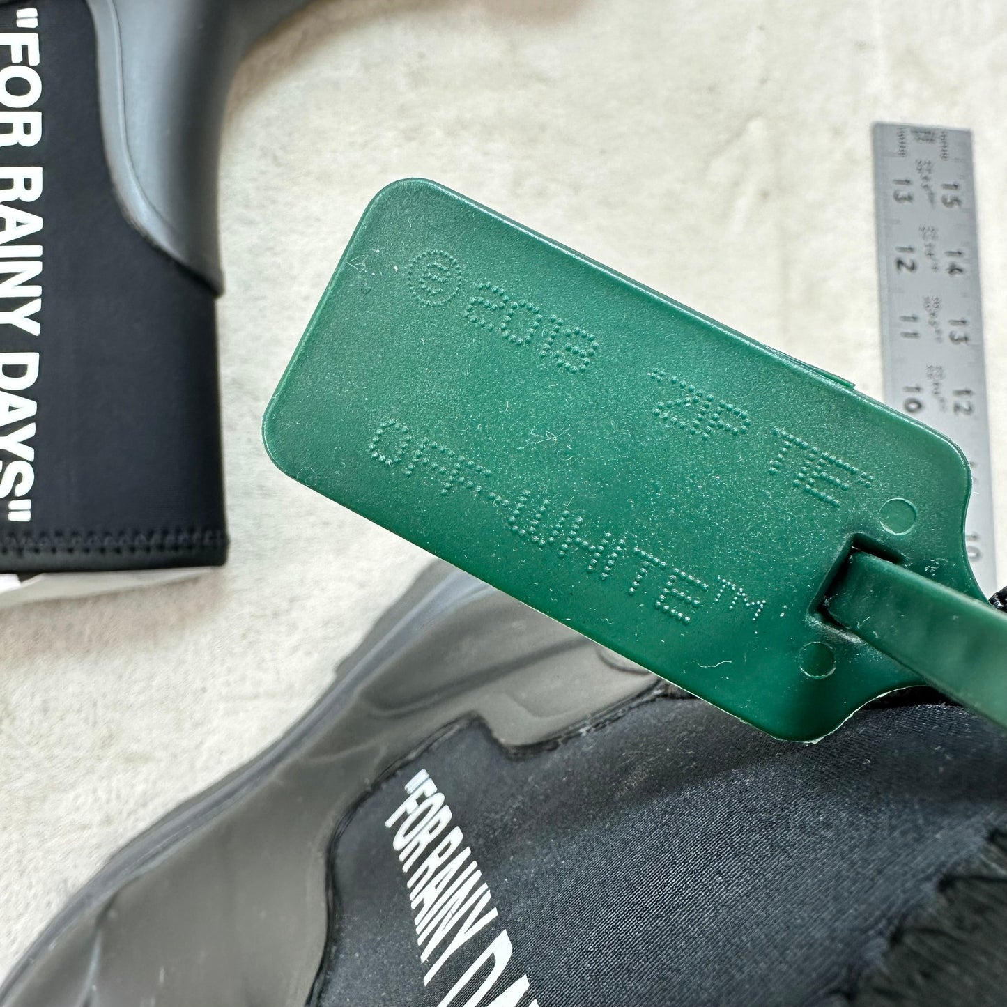 Sponge rubber rain Boot Luxury Designer By Off-white In Black
