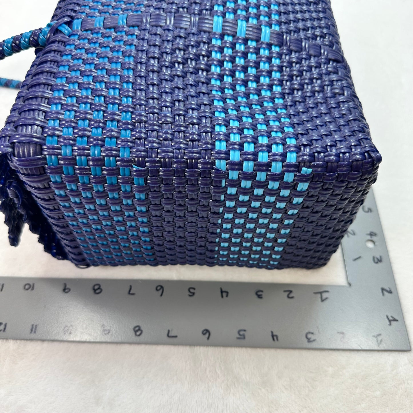 Handbag By Maria Victoria, Size: Medium