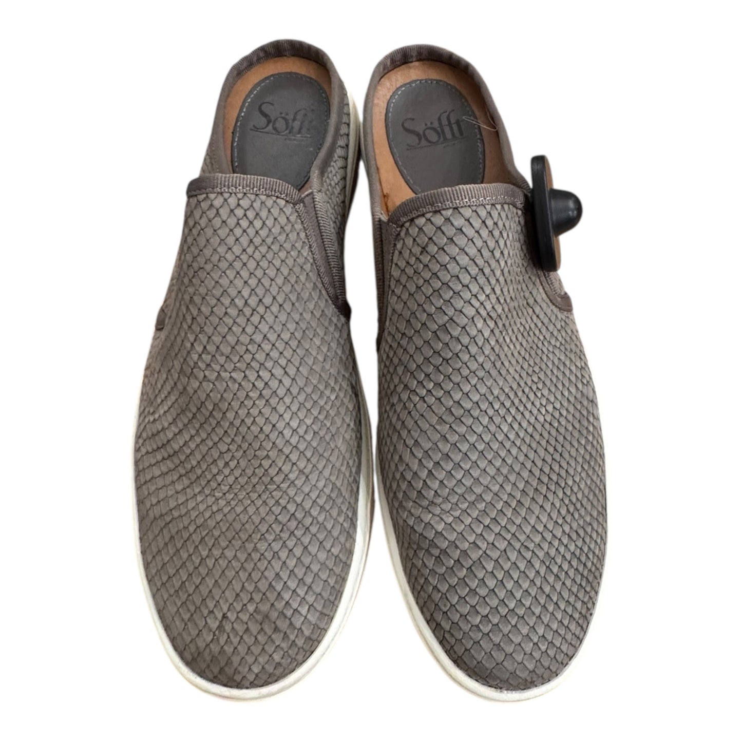 Shoes Flats By Sofft In Grey, Size:9.5