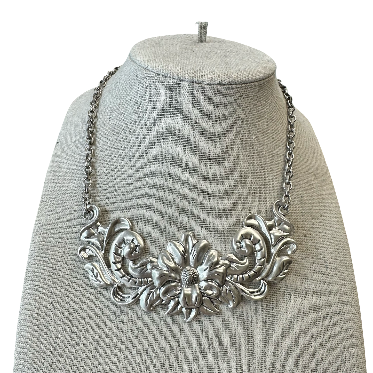 Necklace Designer By Patricia Nash
