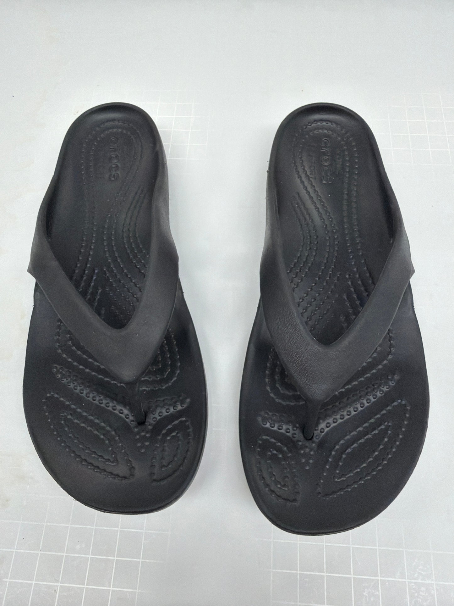 Sandals Flip Flops By Crocs In Black, Size:7