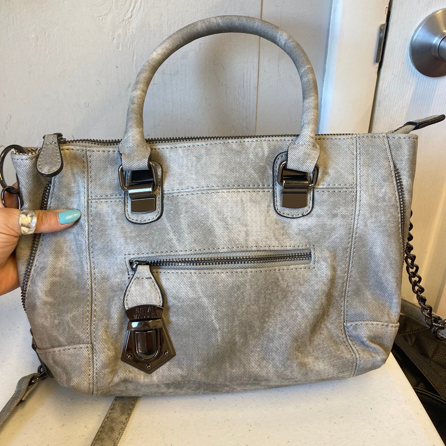 Crossbody By Steve Madden In Grey, Size:Medium