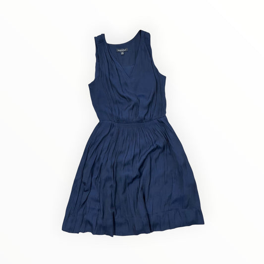Dress Casual Short By Banana Republic In Navy, Size:4