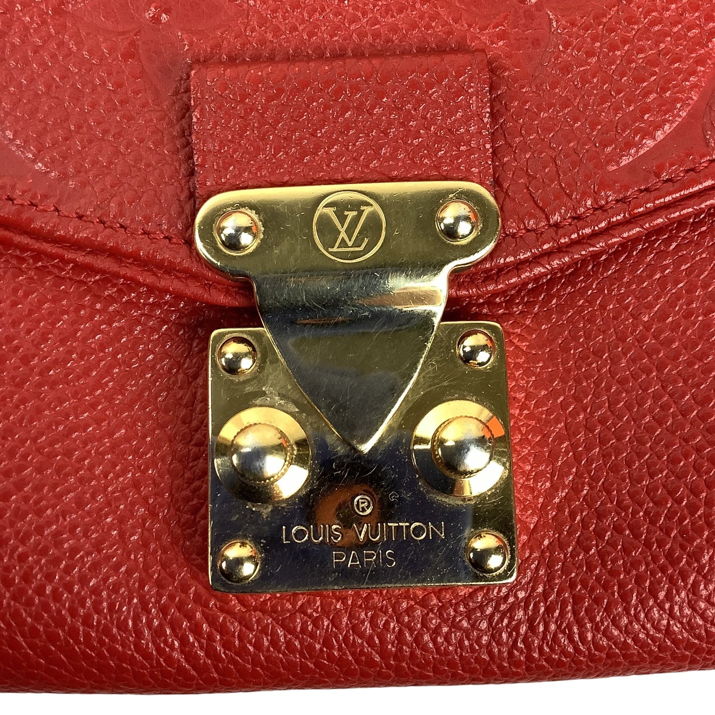 Crossbody Luxury Designer By Louis Vuitton, Size: Small