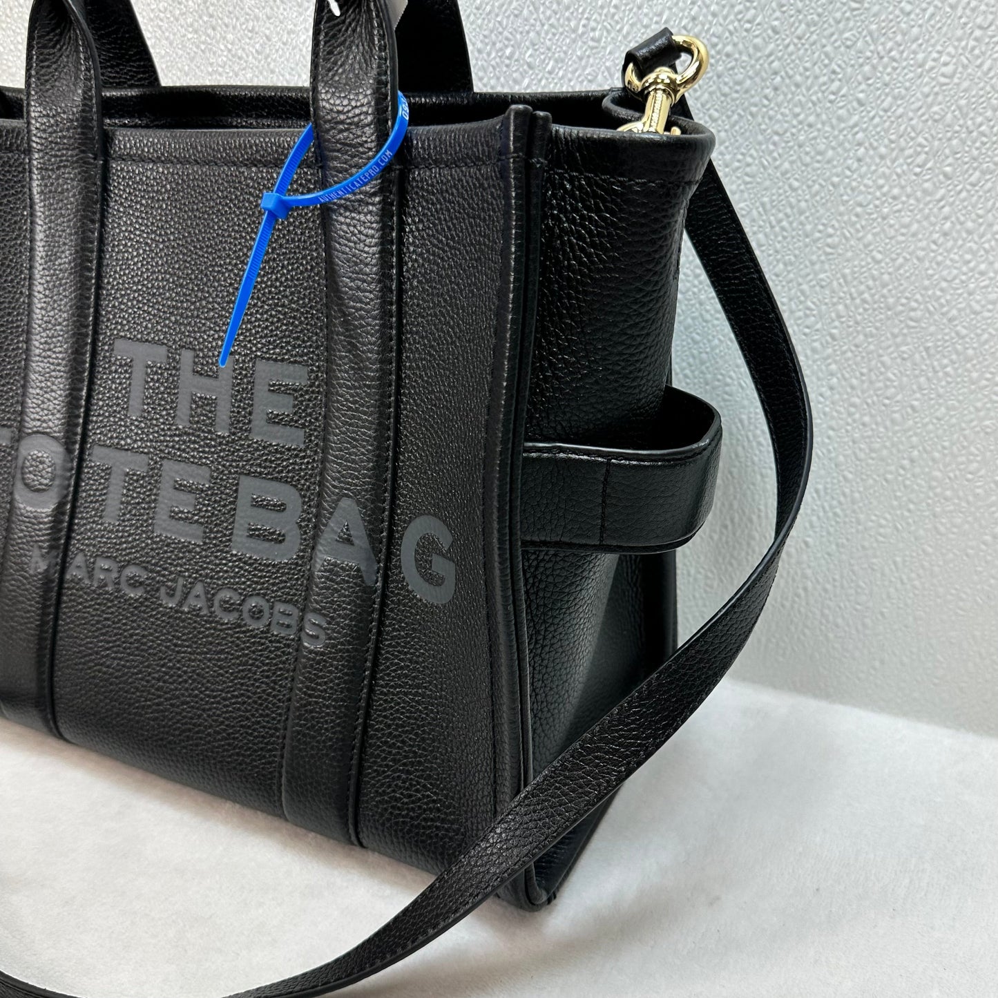Tote Luxury Designer By Marc Jacobs, Size: Medium