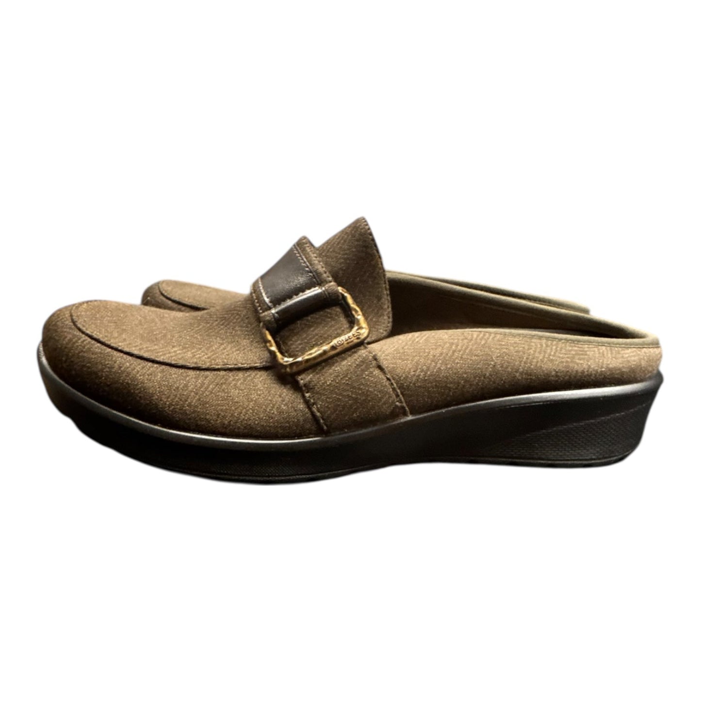 Shoes Flats By Bzees In Green, Size:8