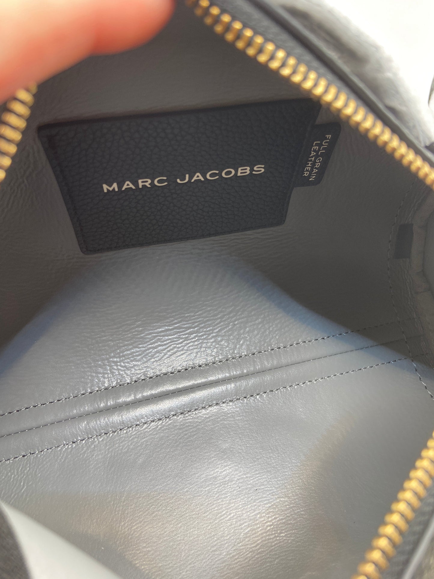 Crossbody Luxury Designer By Marc Jacobs, Size: Small