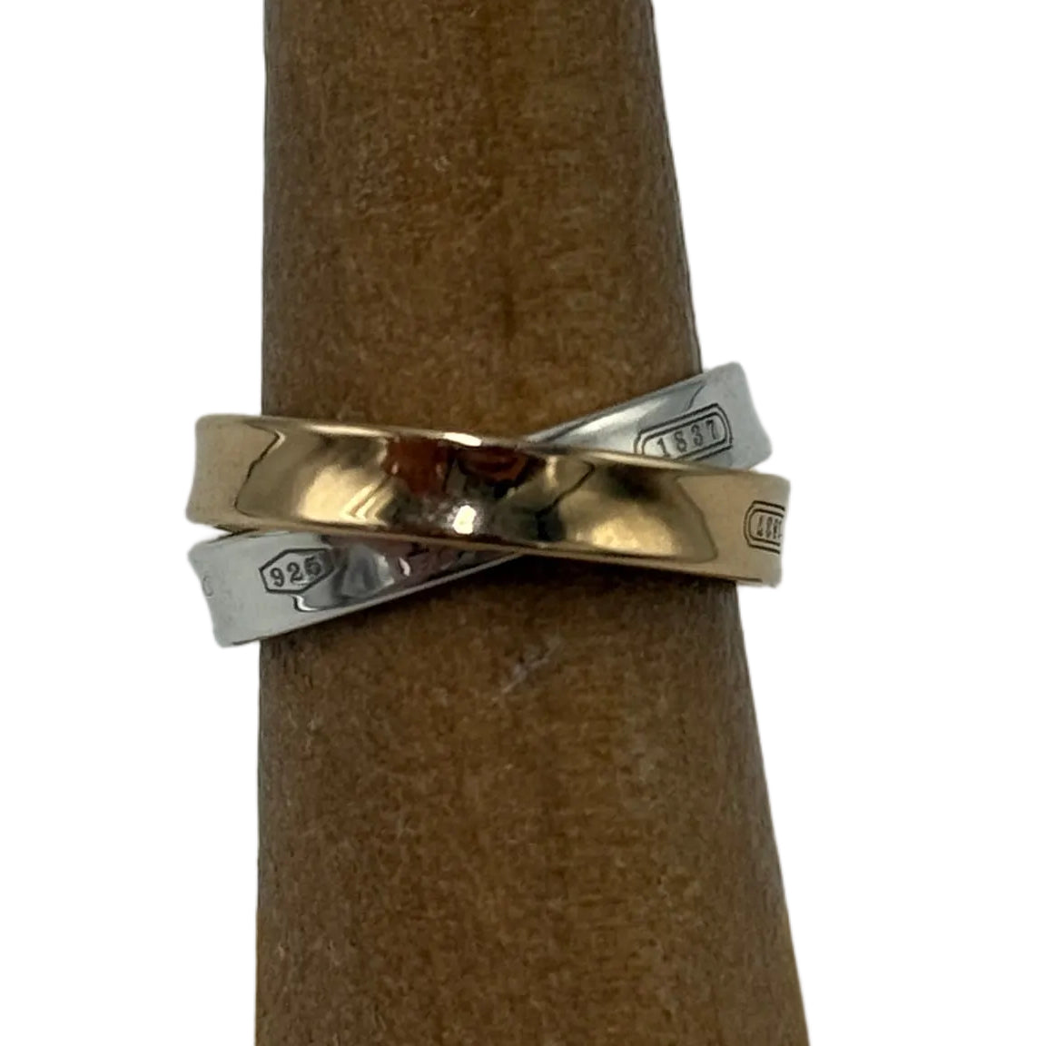 Tiffany & Company 18K Interlocking Luxury Ring, Size: 5.5