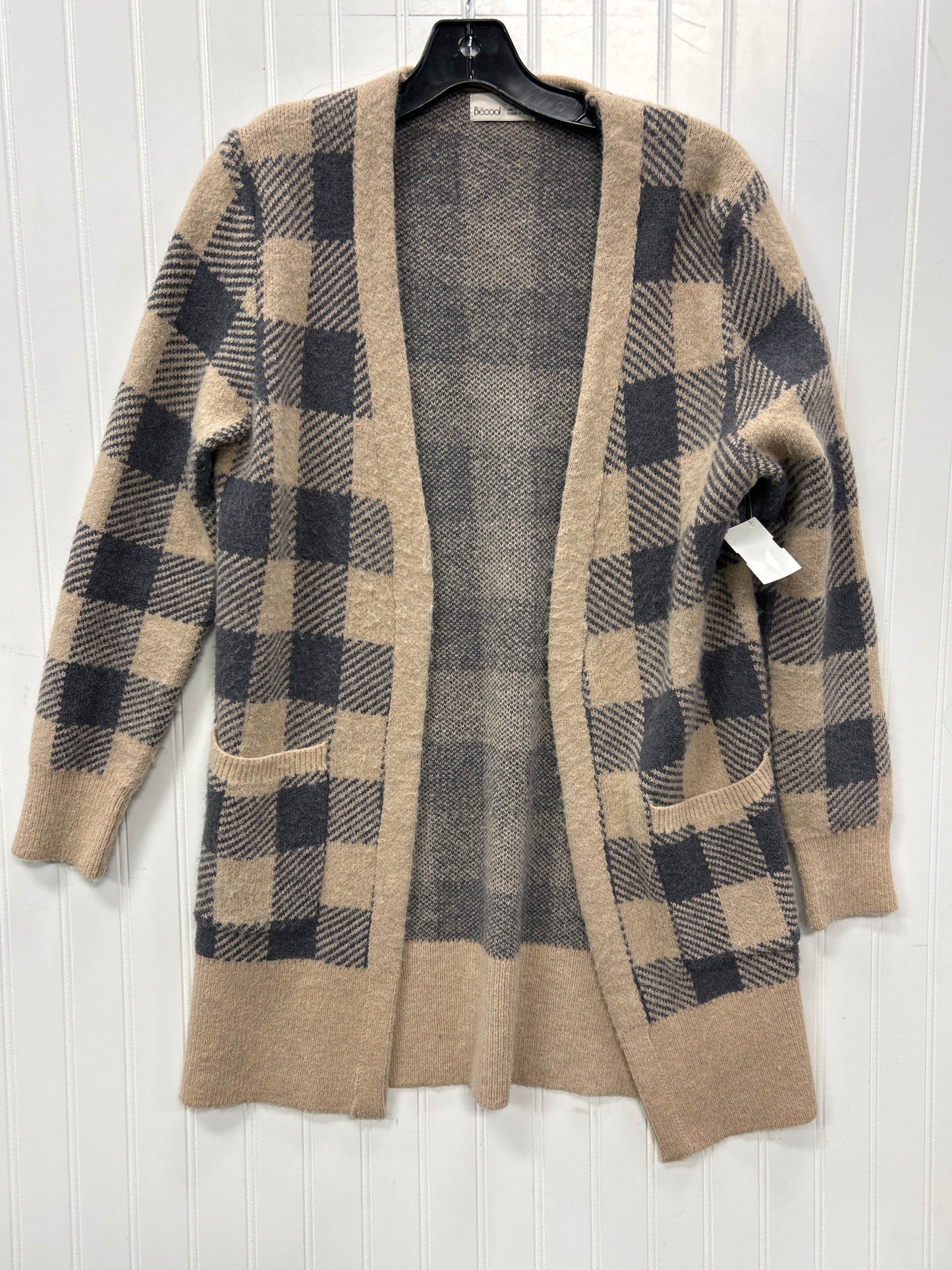 Sweater Cardigan By Clothes Mentor In Tan, Size:S
