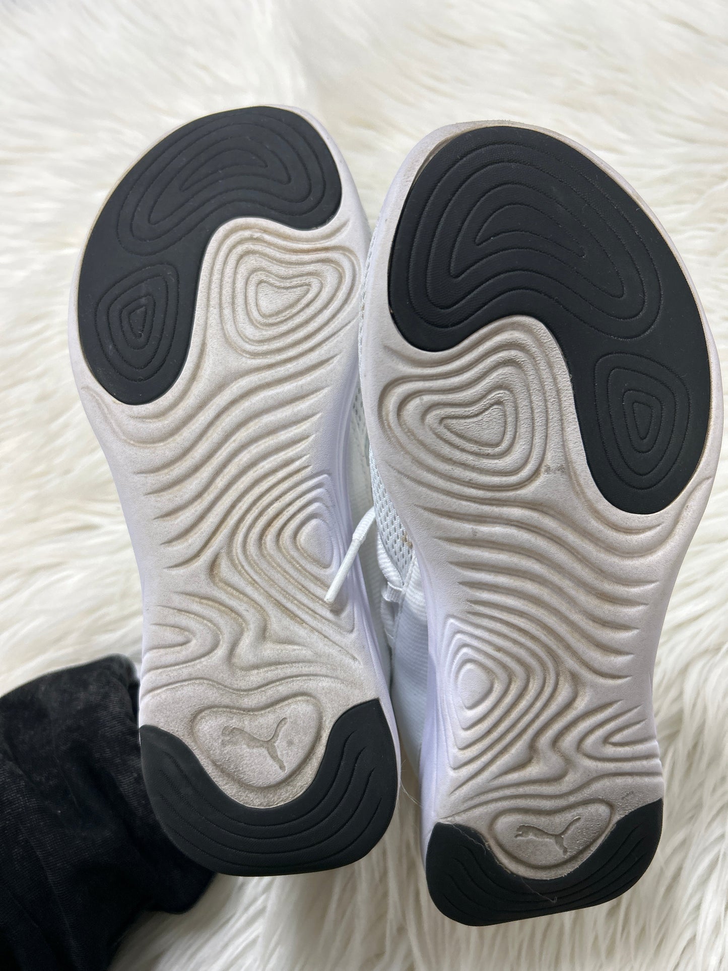 Shoes Athletic By Puma In White, Size:7.5