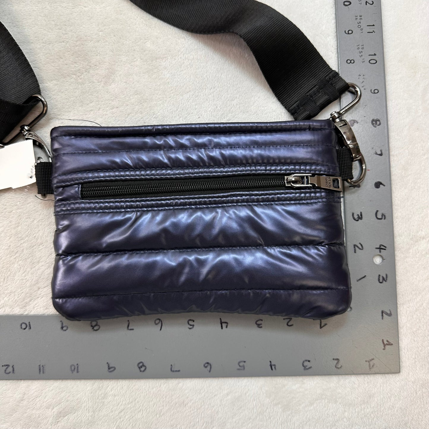 Crossbody By Think Royln, Size: Small