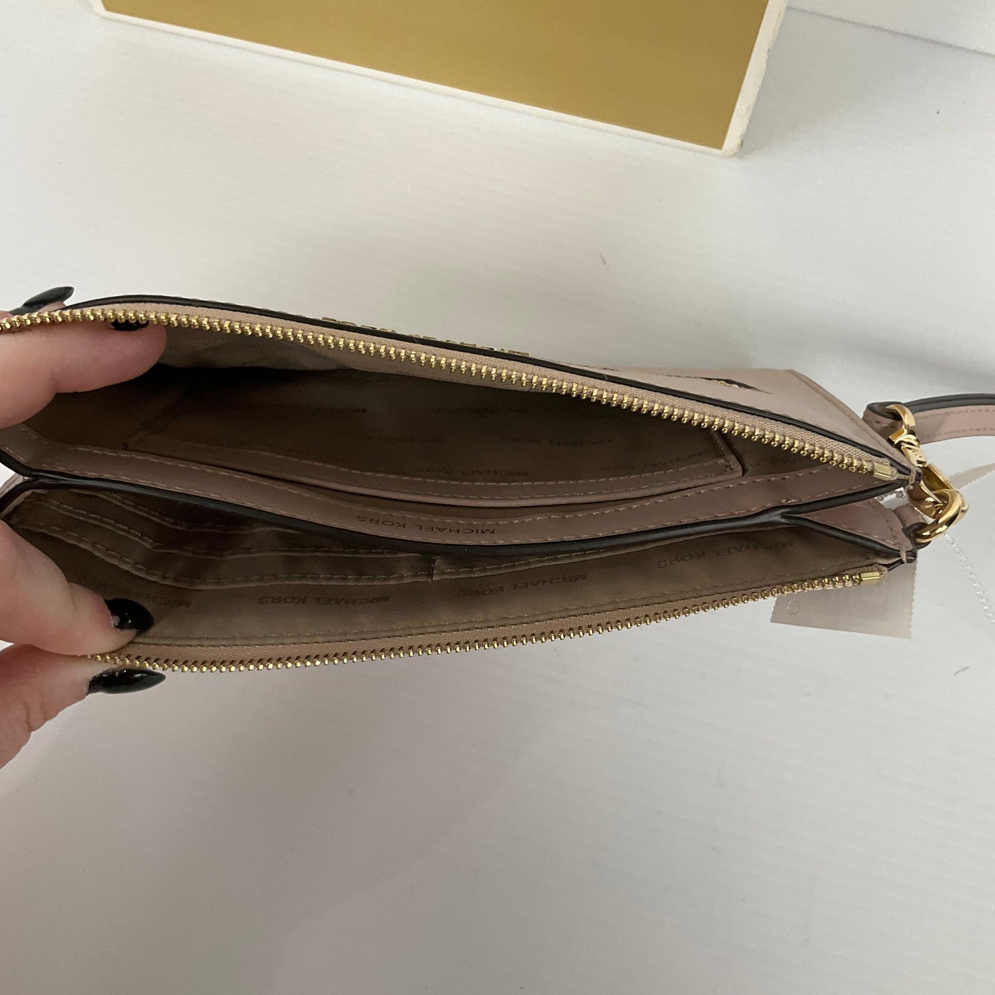Wristlet Designer By Michael Kors, Size: Medium
