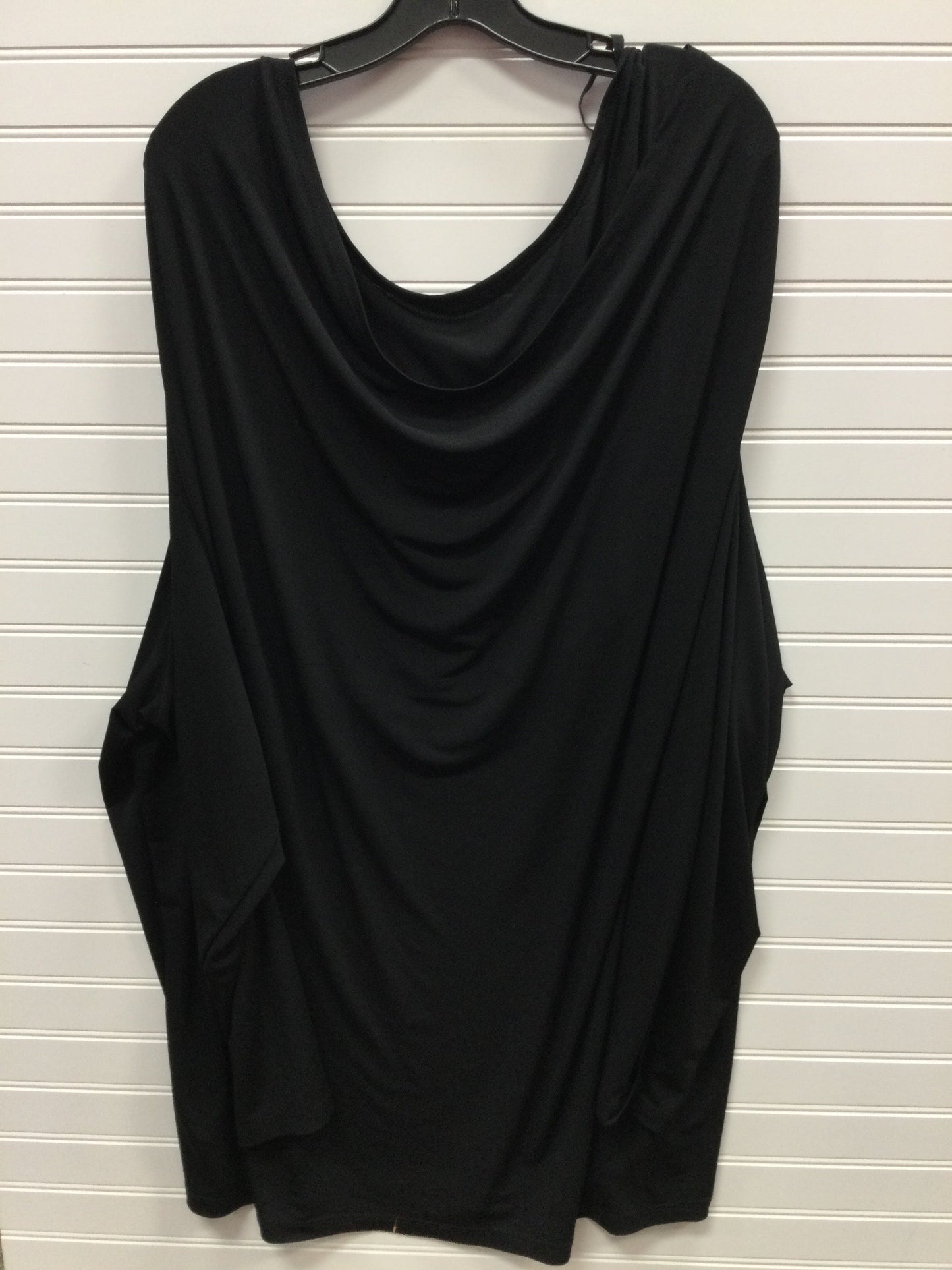 Top Ls By Maggie Barnes In Black, Size:5
