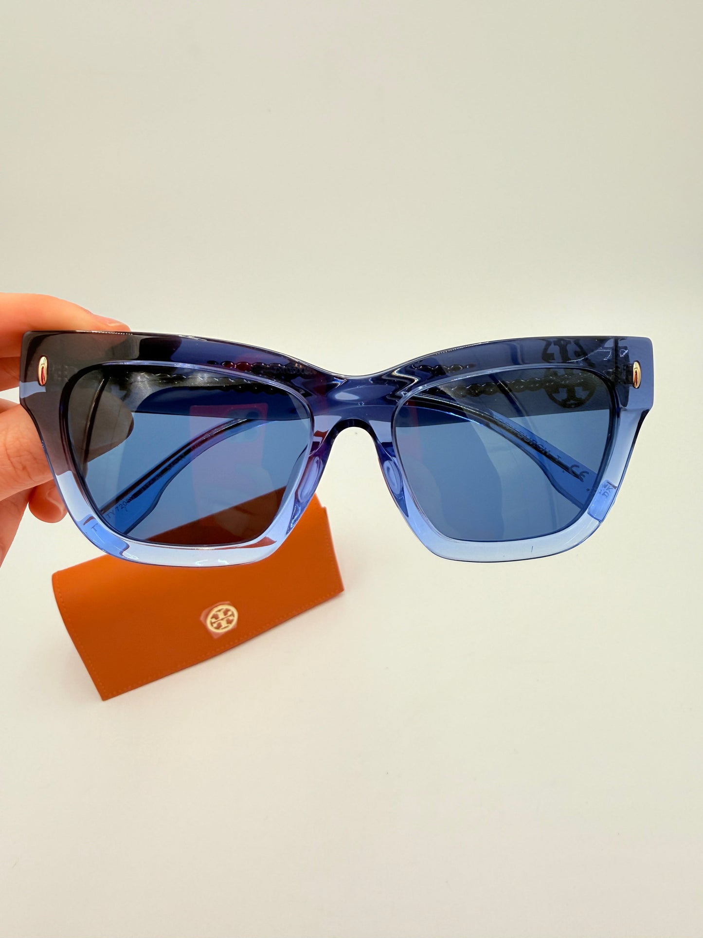 Sunglasses Designer By Tory Burch