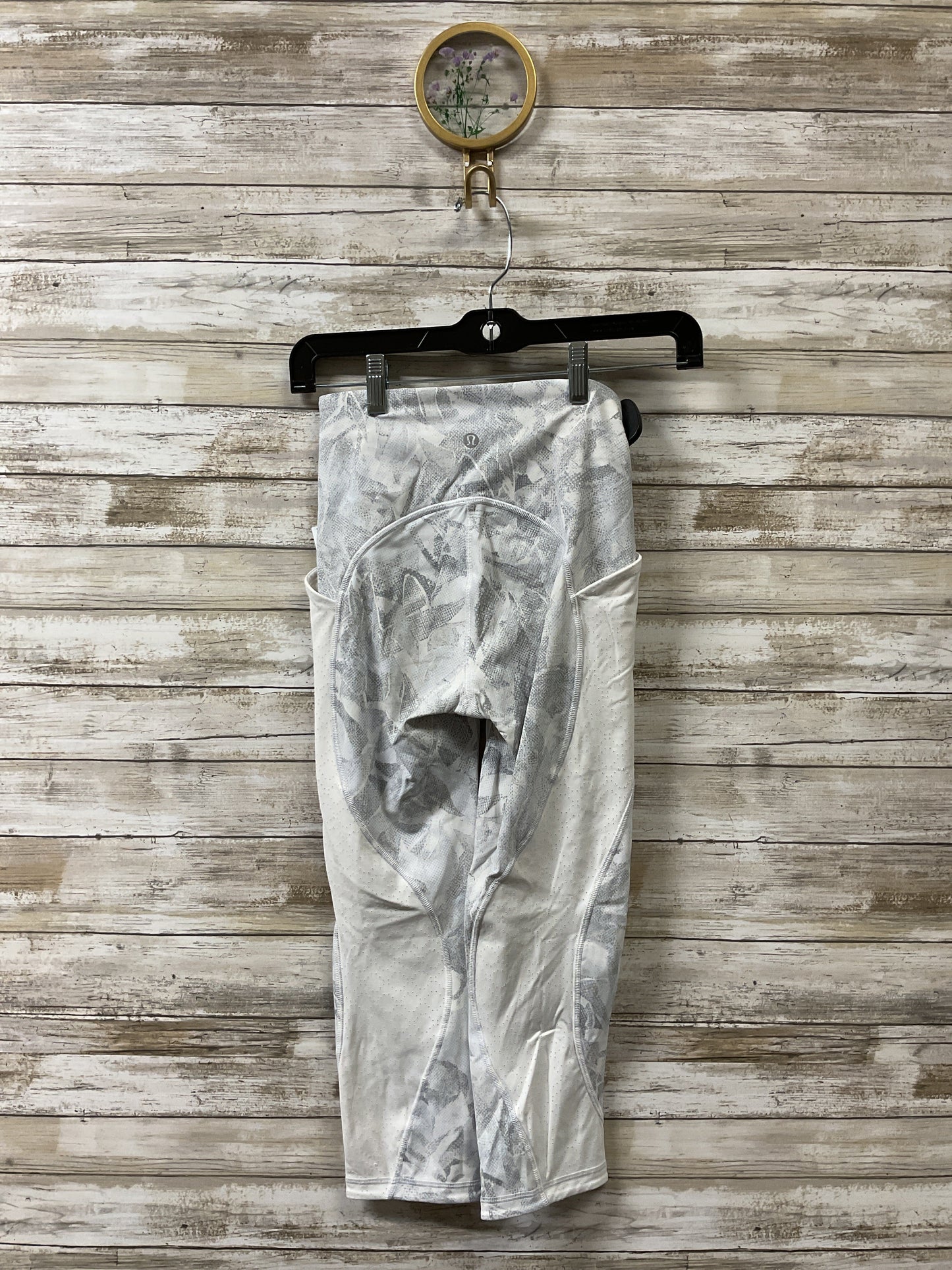 Athletic Capris By Lululemon In Grey & White, Size:2