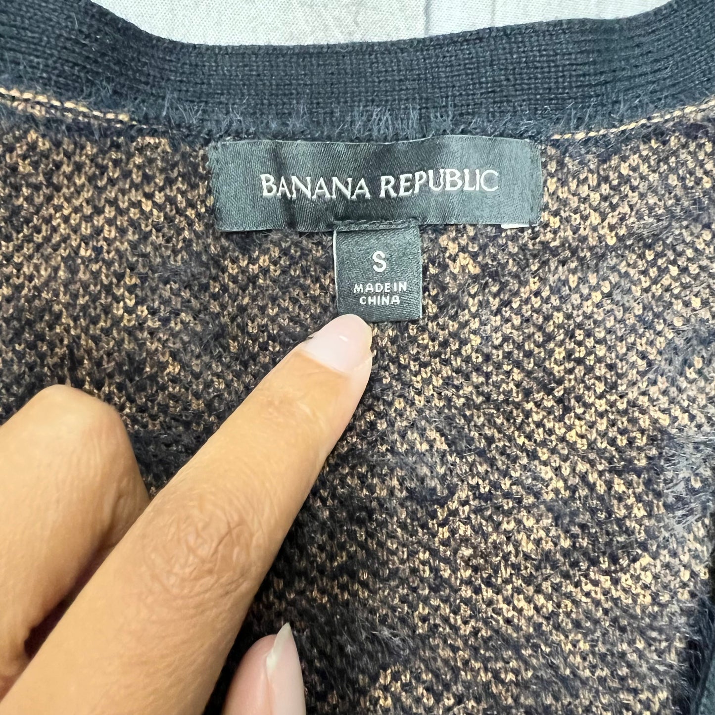 Sweater Cardigan By Banana Republic In Zebra Print, Size: S