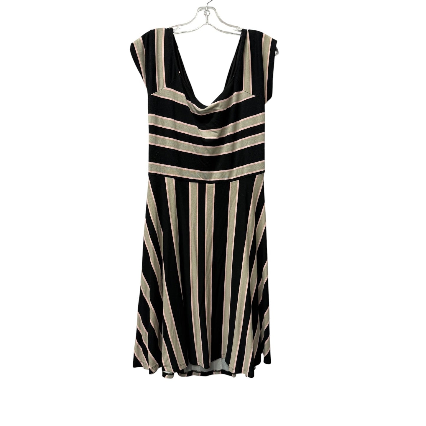 Dress Casual Short By Loft In Black, Size:Xl