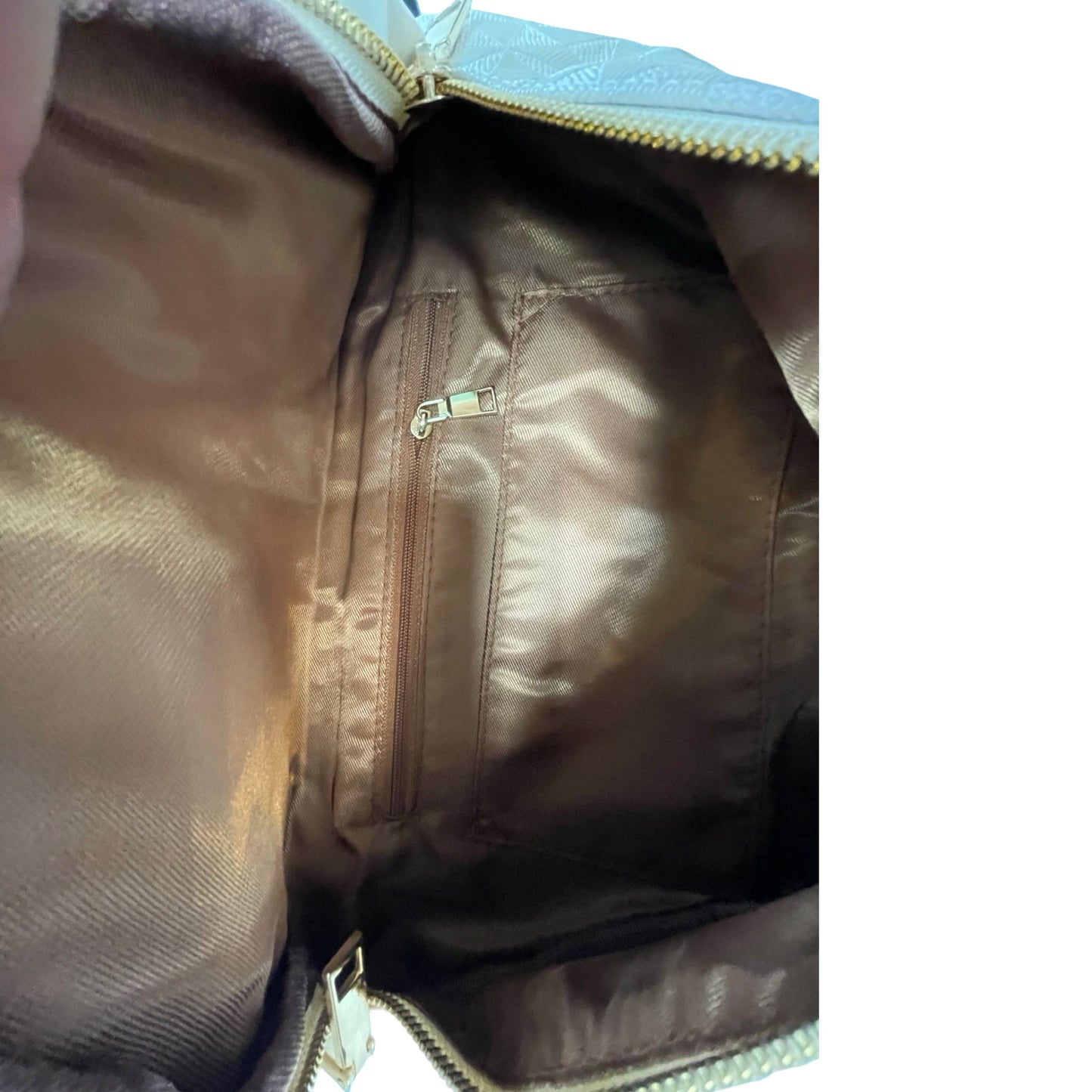 Belt Bag By Clothes Mentor In Cream, Size:Medium