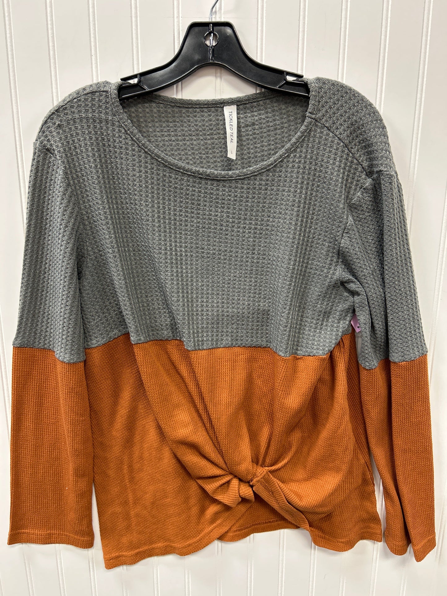 Top Ls By Tickled Teal In Grey, Size:L