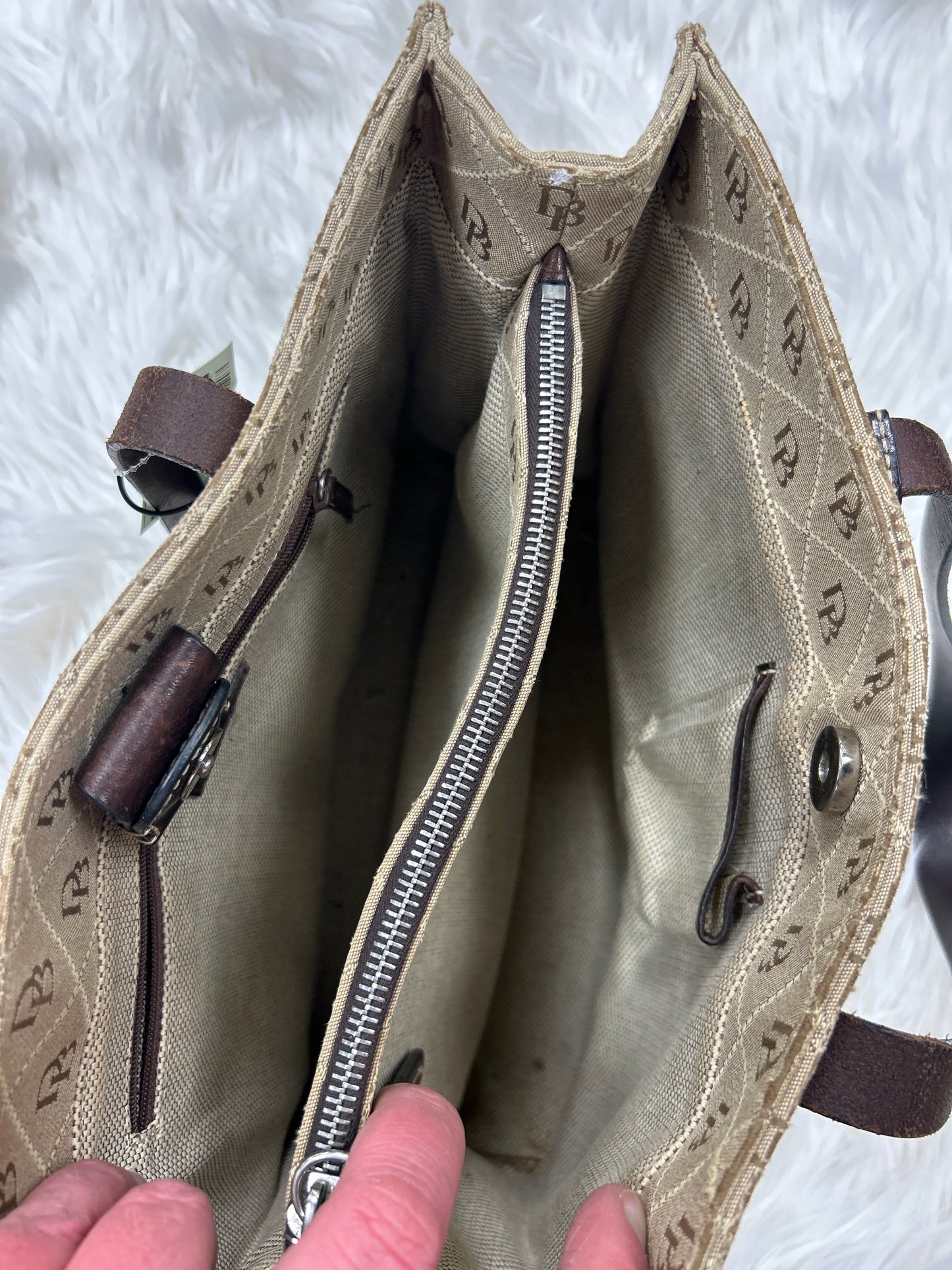 Handbag Designer By Dooney And Bourke In Brown, Size:Large