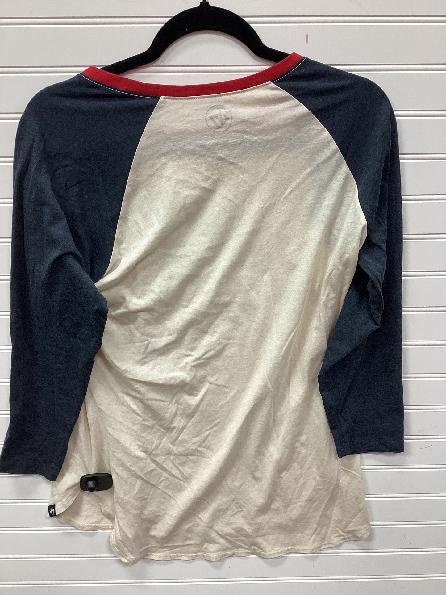 Athletic Top Ls Crewneck By Clothes Mentor In Cream, Size:L