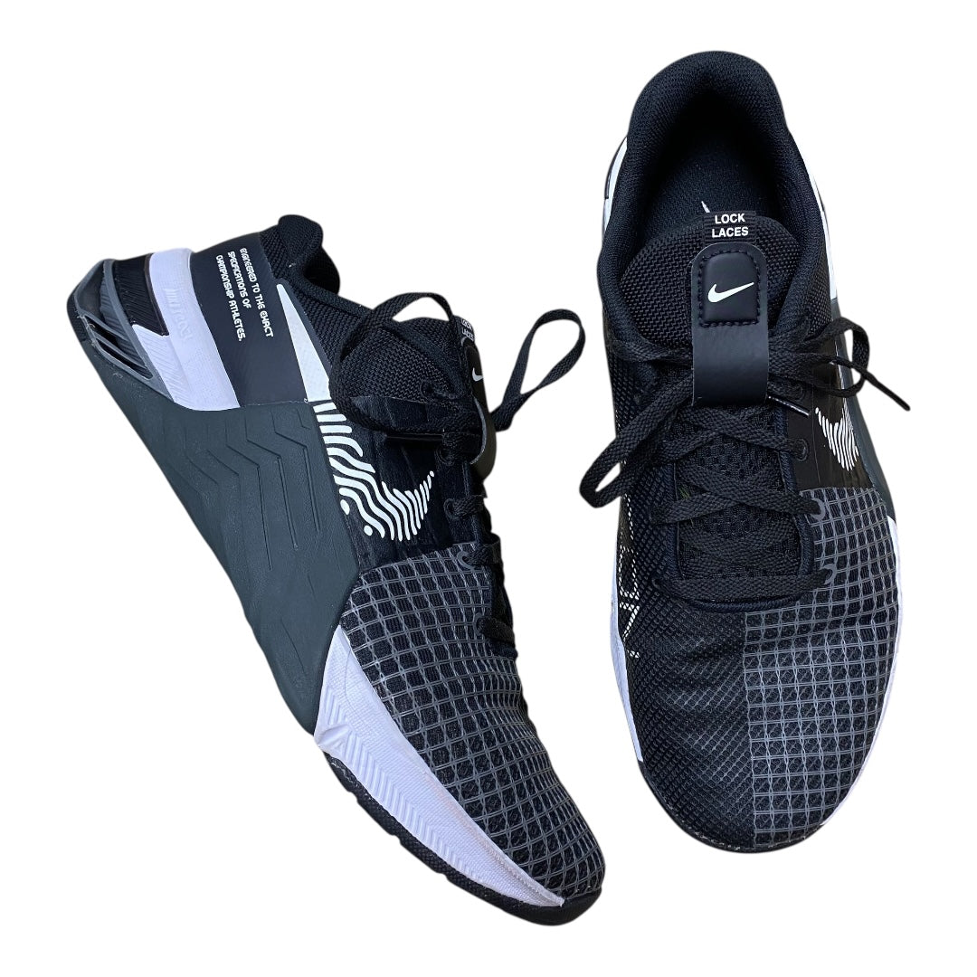 Shoes Athletic By Nike In Black & White, Size:8.5