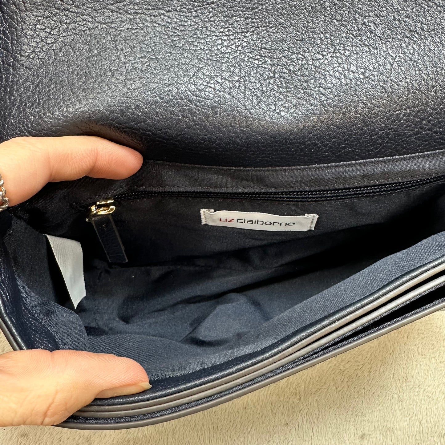 Handbag By Liz Claiborne, Size: Small