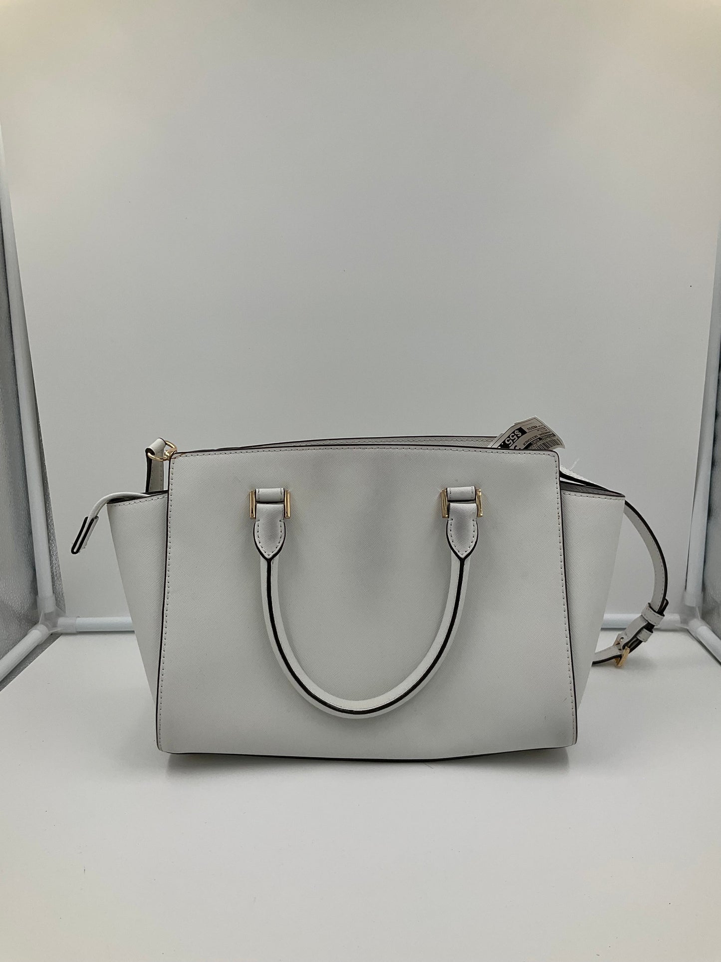 Handbag Designer By Michael Kors In White, Size:Medium