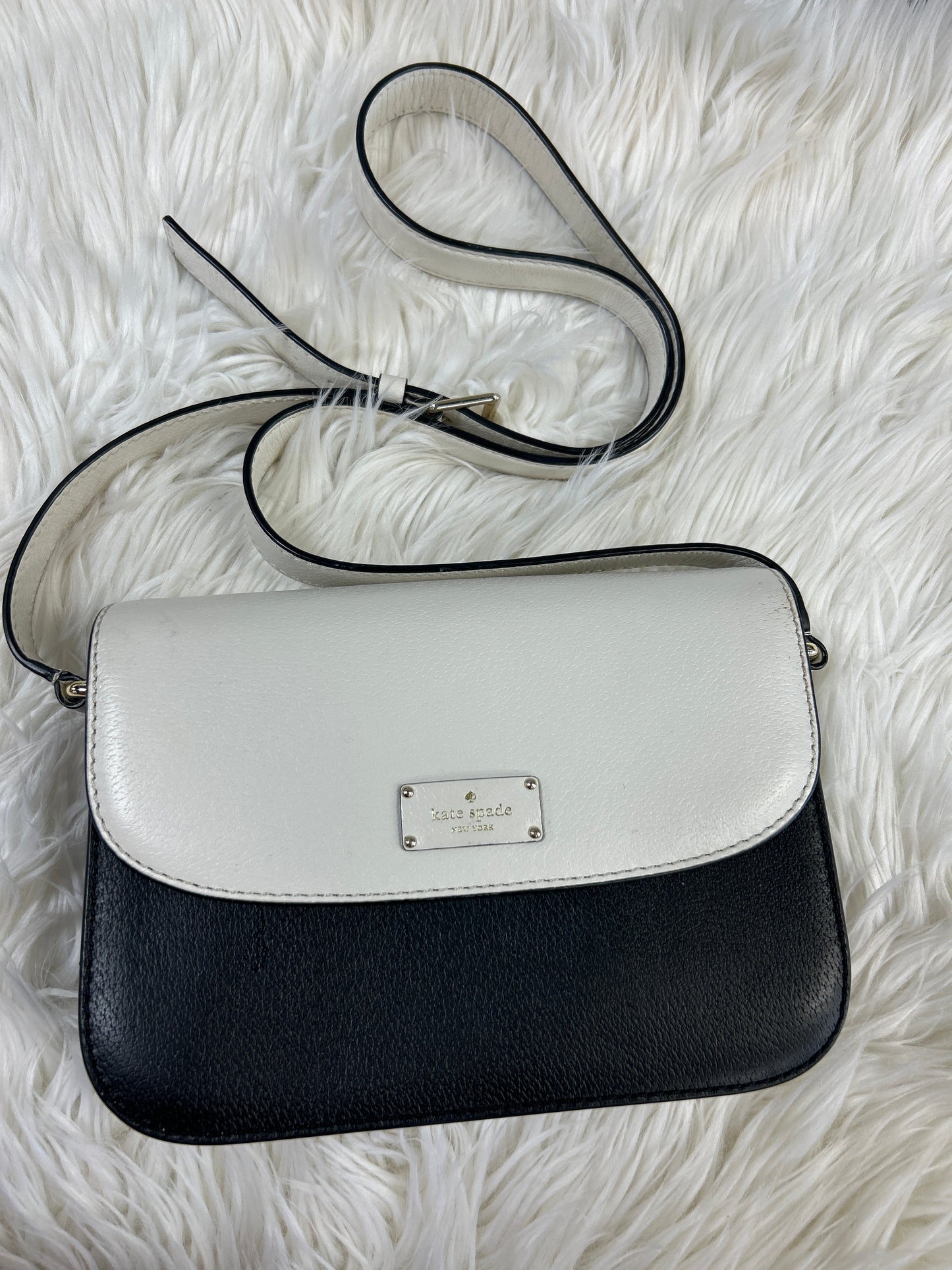 Handbag Designer By Kate Spade In Black & Cream, Size:Medium