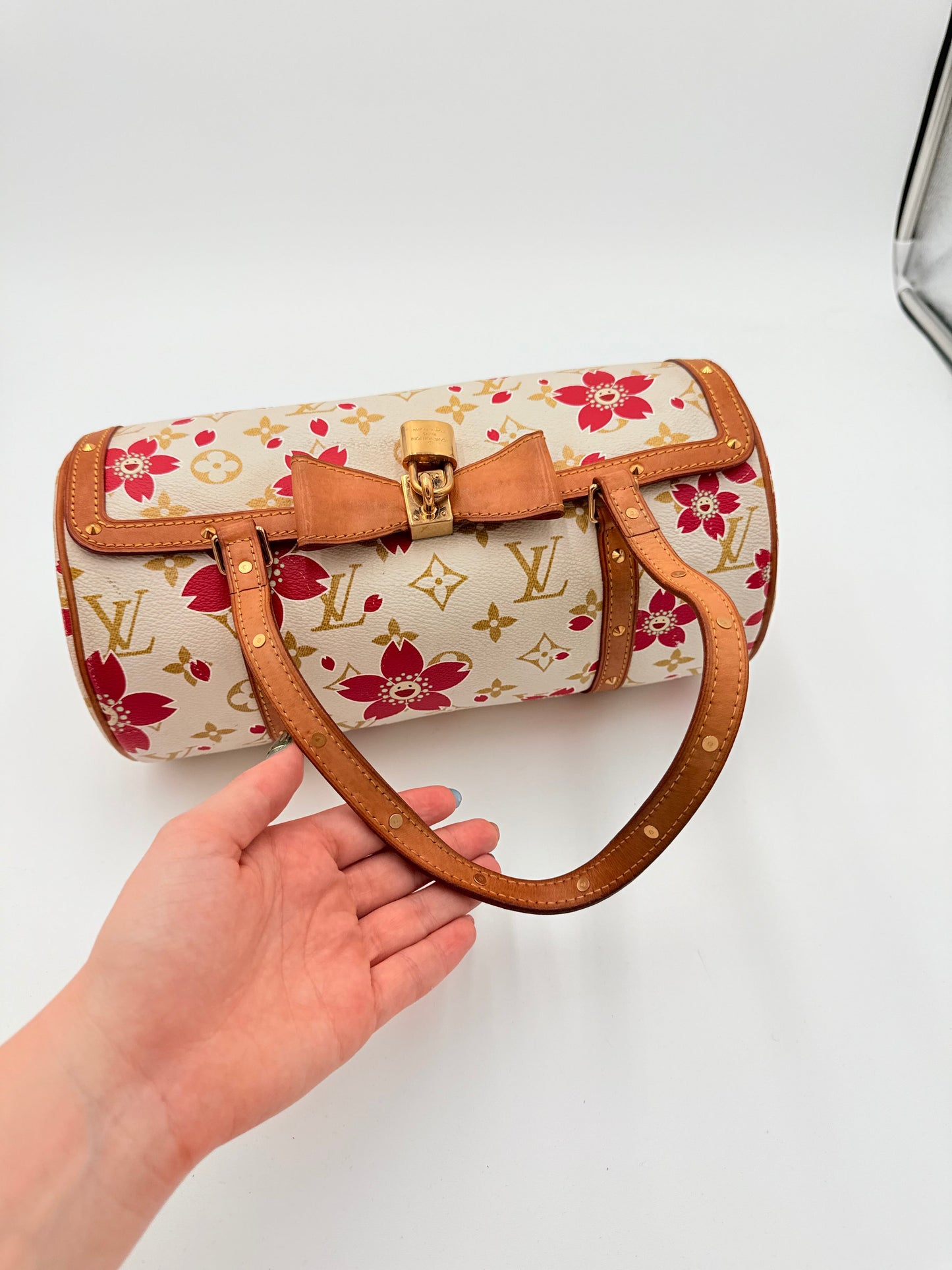 Handbag Luxury Designer By Louis Vuitton, Size: Small