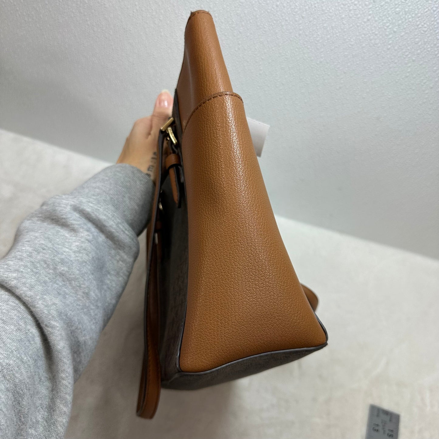 Tote Designer By Michael Kors, Size: Medium