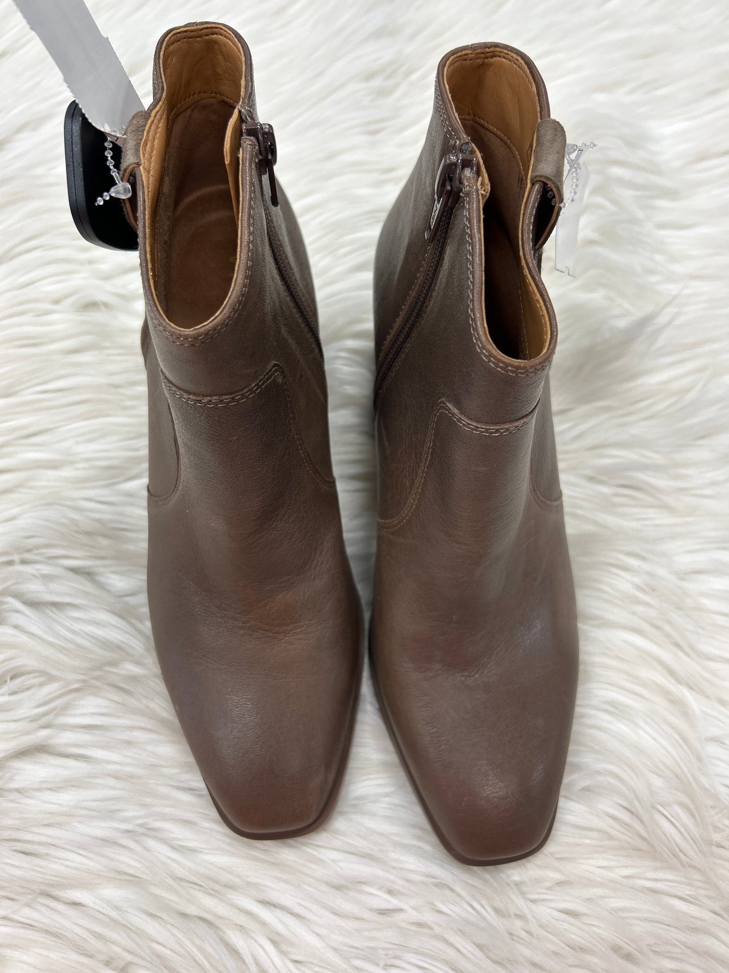 Boots Ankle Flats By Vionic In Brown, Size:7