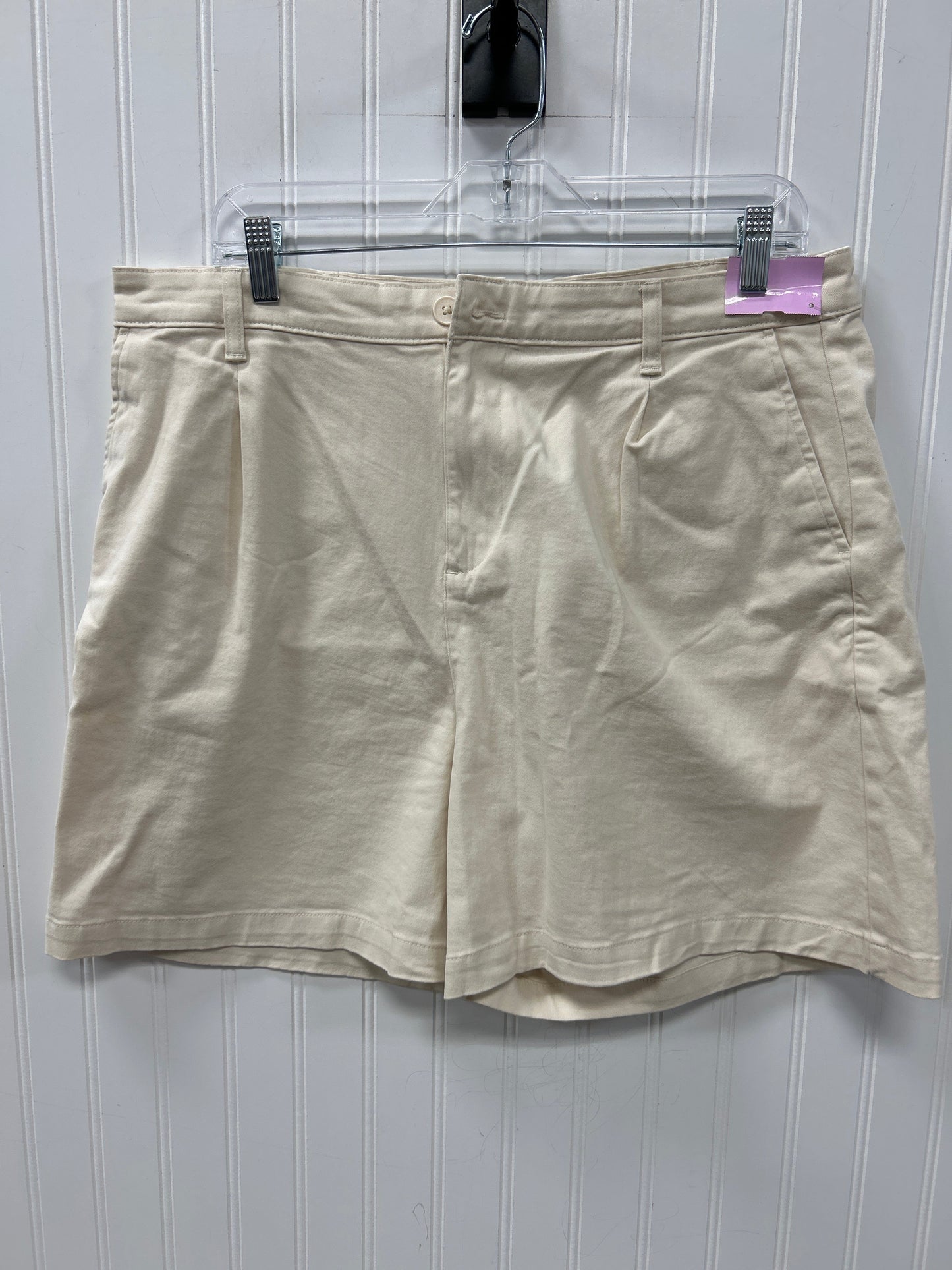 Shorts By Banana Republic In Cream, Size:14