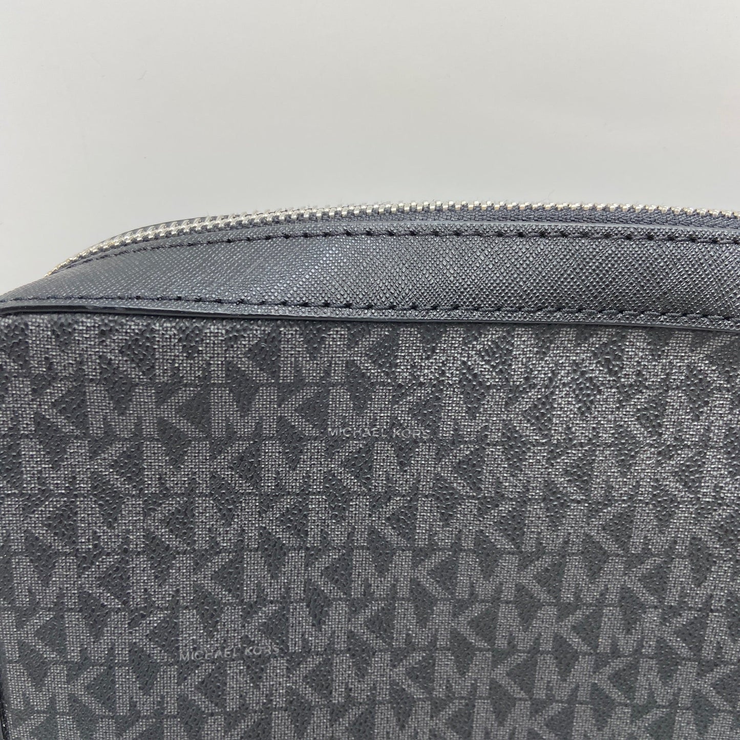 Crossbody Designer By Michael By Michael Kors, Size: Small