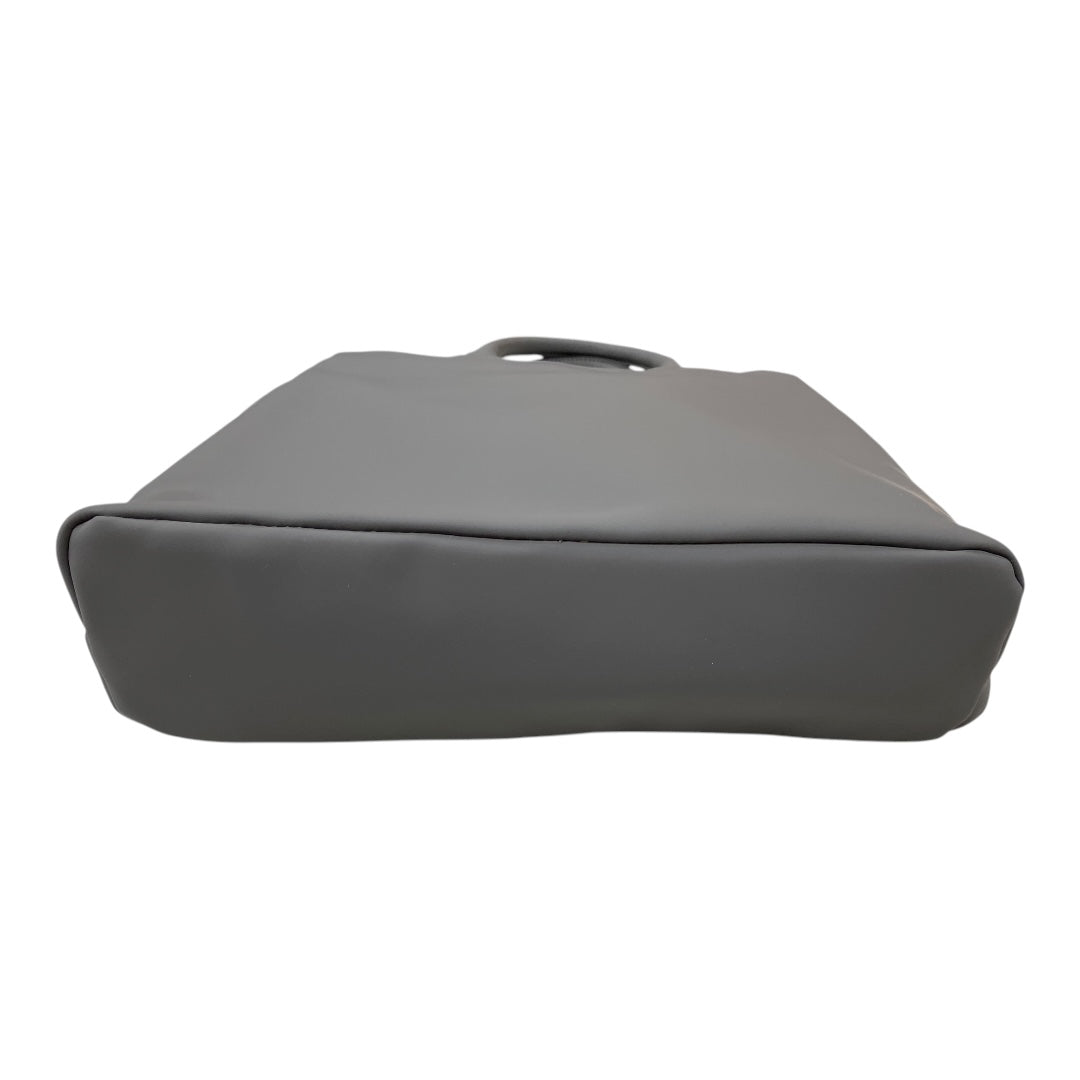 Handbag By Cmc In Ivory, Size:Large