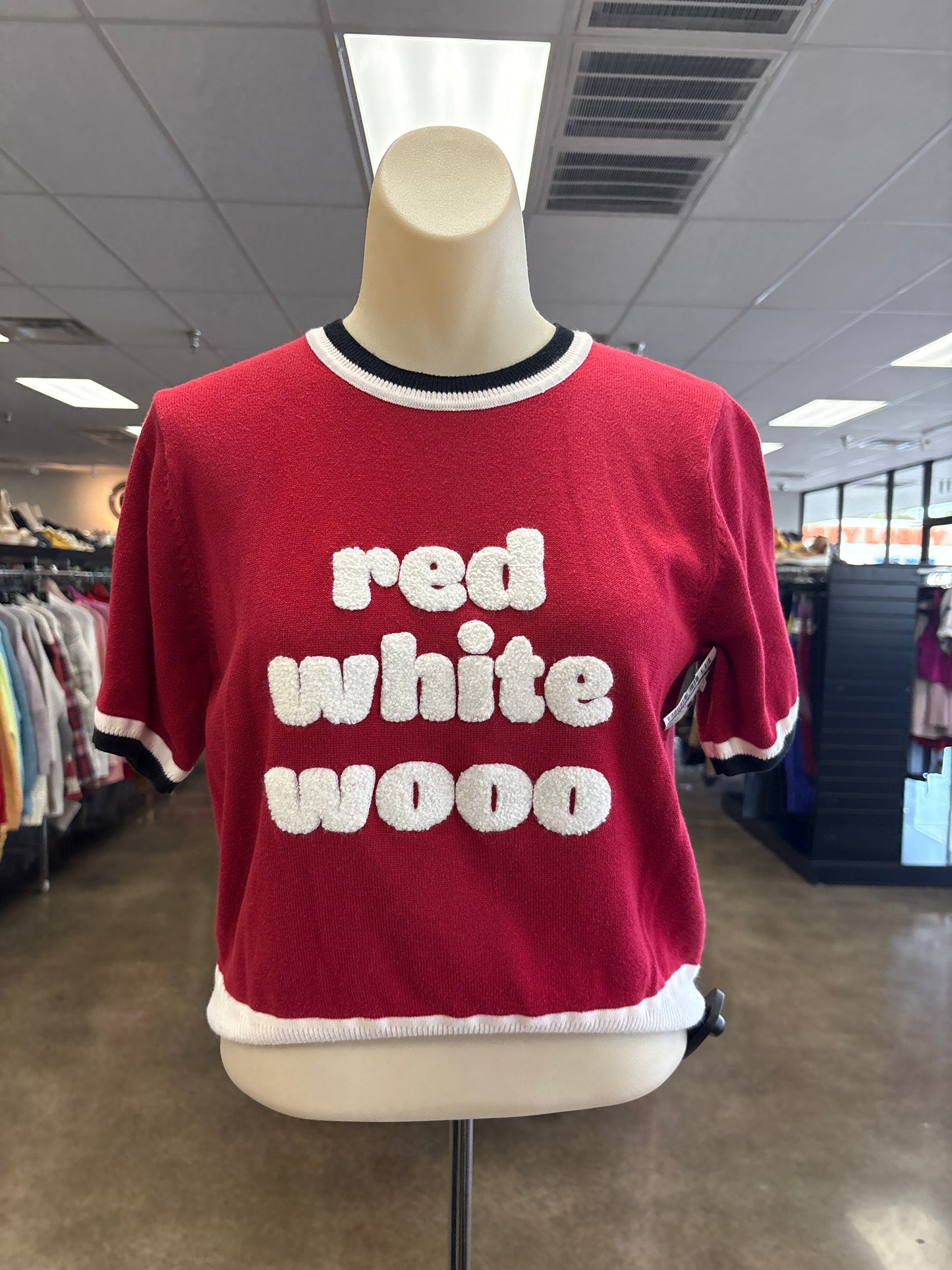 Sweater Ss By Clothes Mentor In Red, Size:Xs