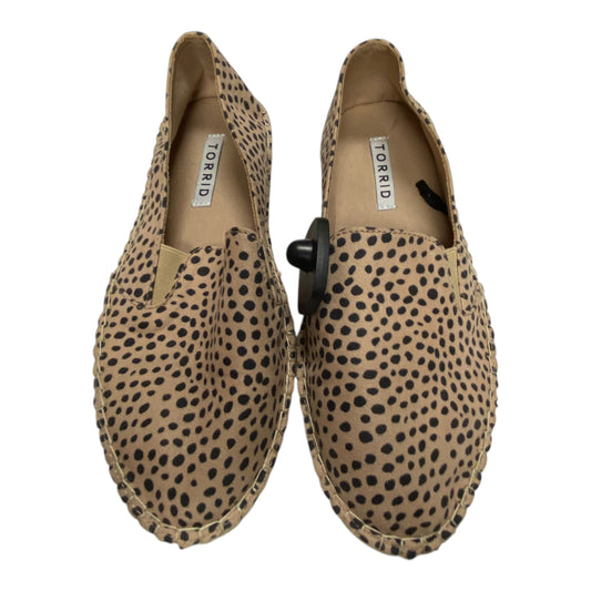 Shoes Flats By Torrid In Animal Print, Size:9.5