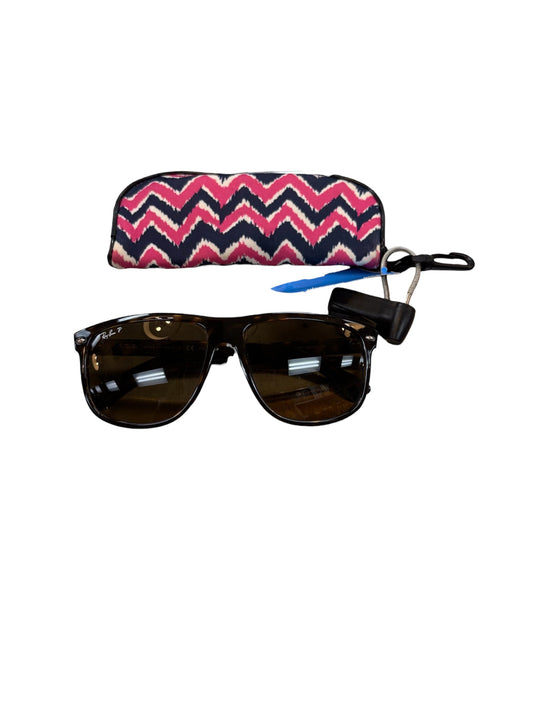 Sunglasses Designer By Ray Ban, Size: Medium