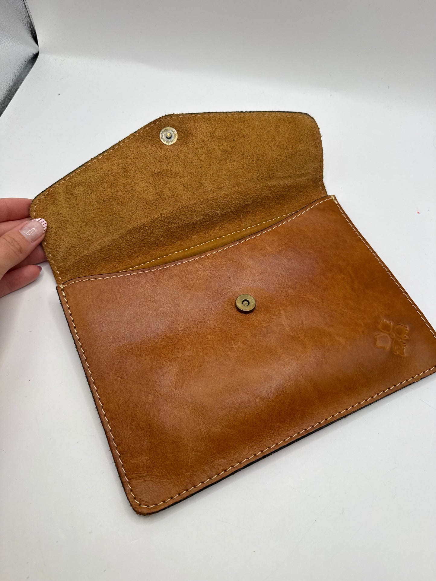 Clutch Designer By Patricia Nash, Size: Medium
