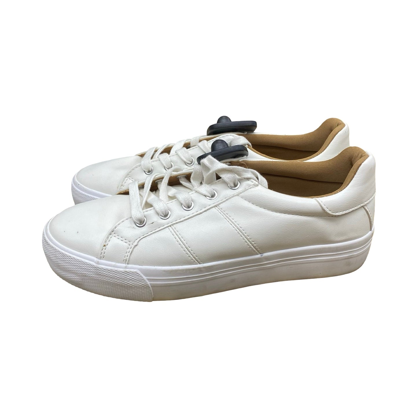Shoes Sneakers By Dolce Vita In Ivory, Size:9